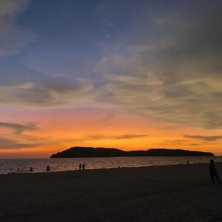 Rembulan Langkawi Guesthouse Pantai Cenang  Eksteriør billede
